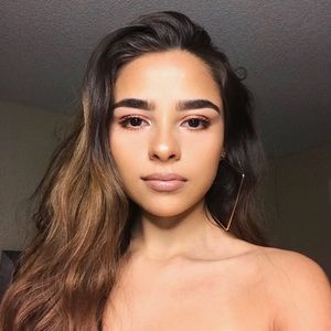 Meet your Posher, Sham